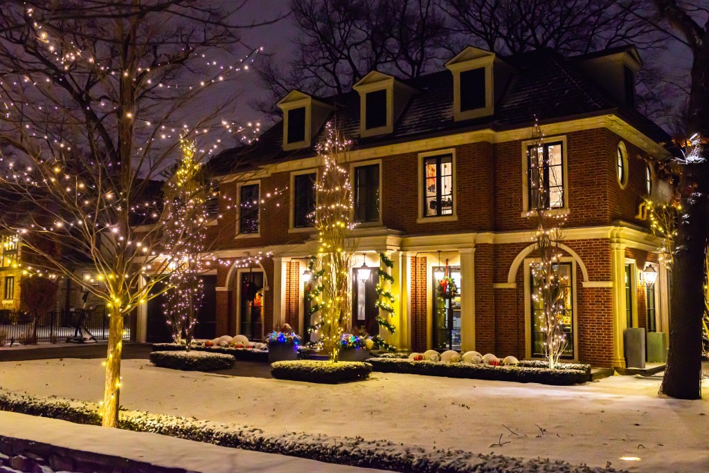 House-for-sale-in-Medicine-Hat-Alberta-Canada